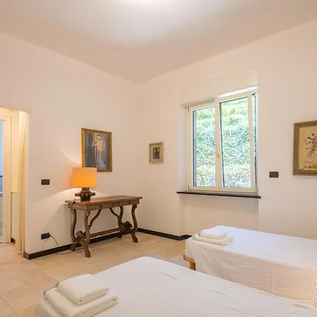 Aldo I By Interhome Rapallo